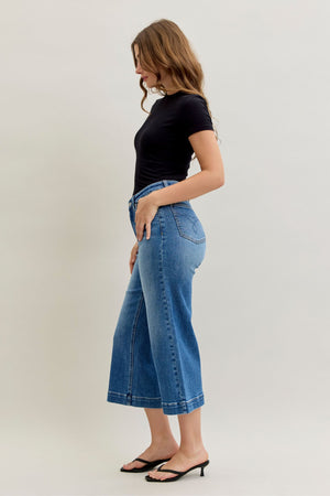 ENRIKA WIDE CROP JUDY BLUE JEANS