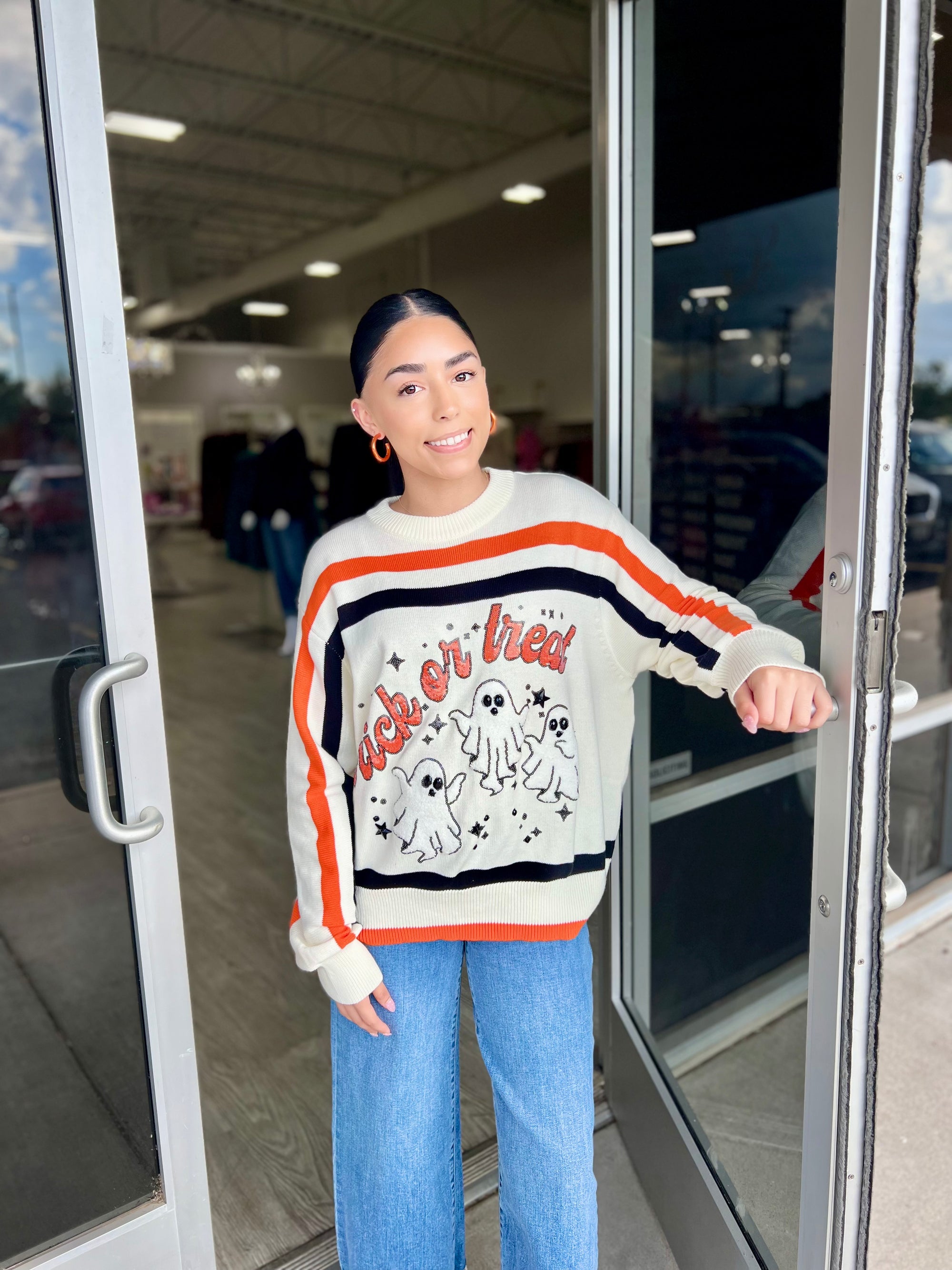 QUEEN OF SPARKLES TRICK OR TREE LS SWEATER