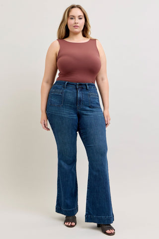 CLARA HW FLARE JEANS