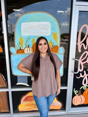 CRISP MOCHA BUTTON UP TOP