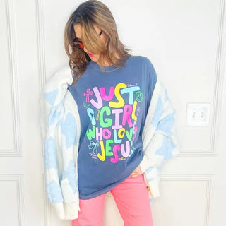 Just A Girl Who Loves Jesus Tee