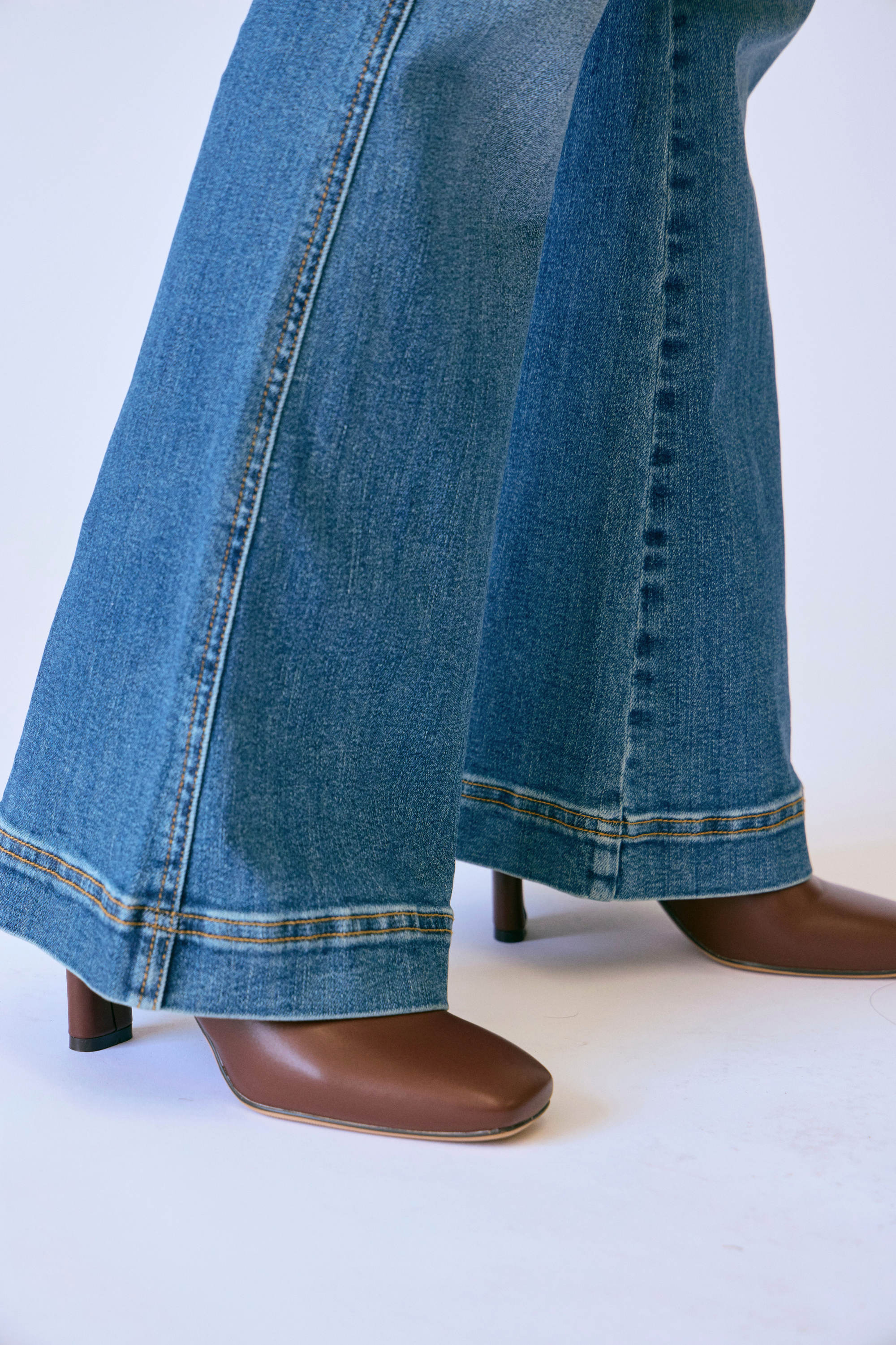 BECCA FLARE TUMMY CONTROL JEANS- ***PETITE***