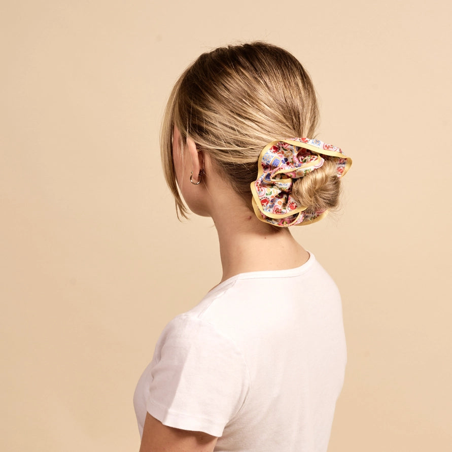 Ruffle Up Scrunchie–Ciao Bella
