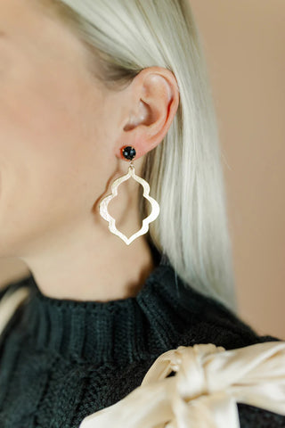 BLACK EVERYDAY DROP EARRINGS