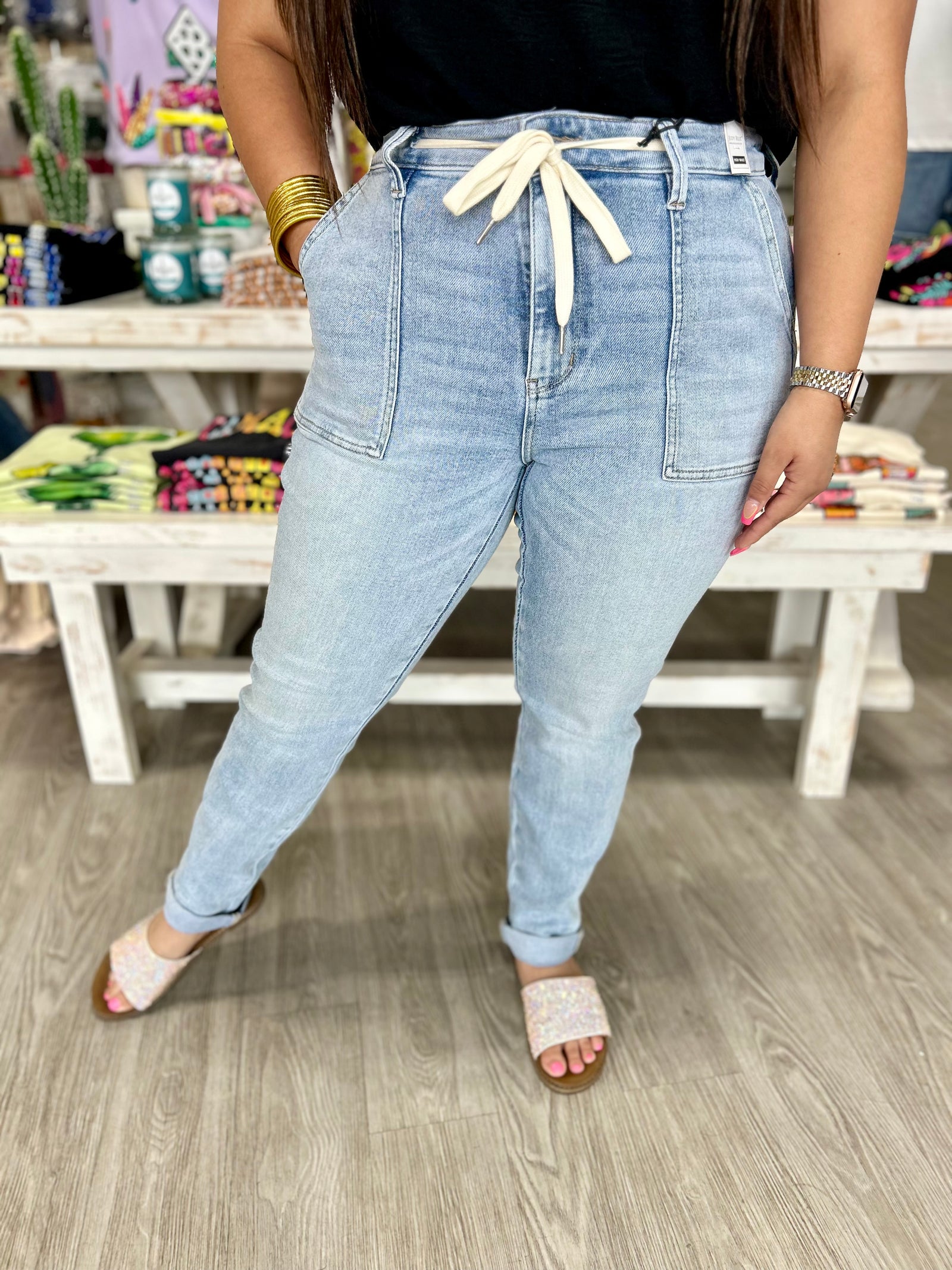 XIOMARA HIGH WASTED JUDY BLUE VINTAGE DOUBLE CUFF JOGGER