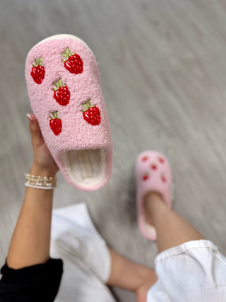 Fuzzy Slippers - Strawberries
