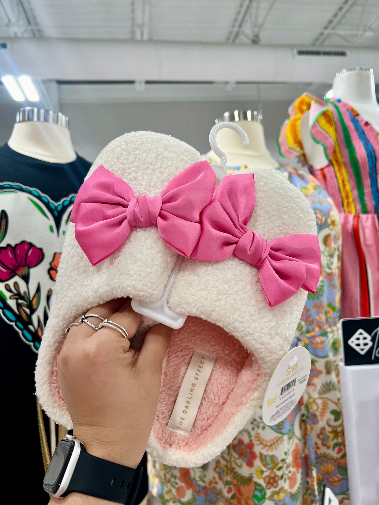 BETTY BOW HOT PINK SLIPPERS