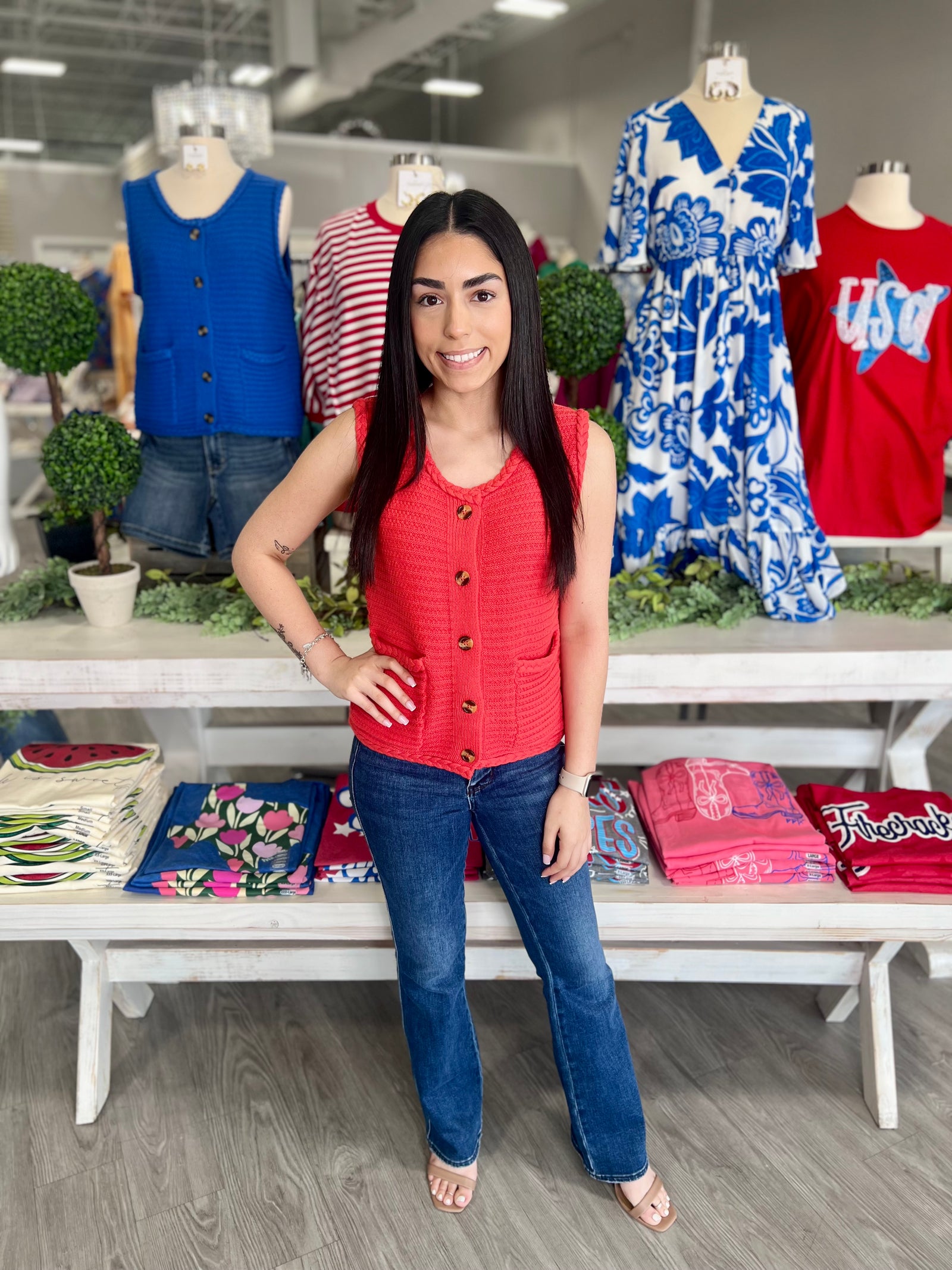 ABIGAIL ORANGE VEST`