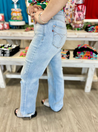 ALI HIGH WAISTED JUDY BLUE DESTROY 90'S STRAIGHT JEANS
