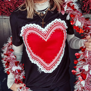 BIG HEART LACE TEE