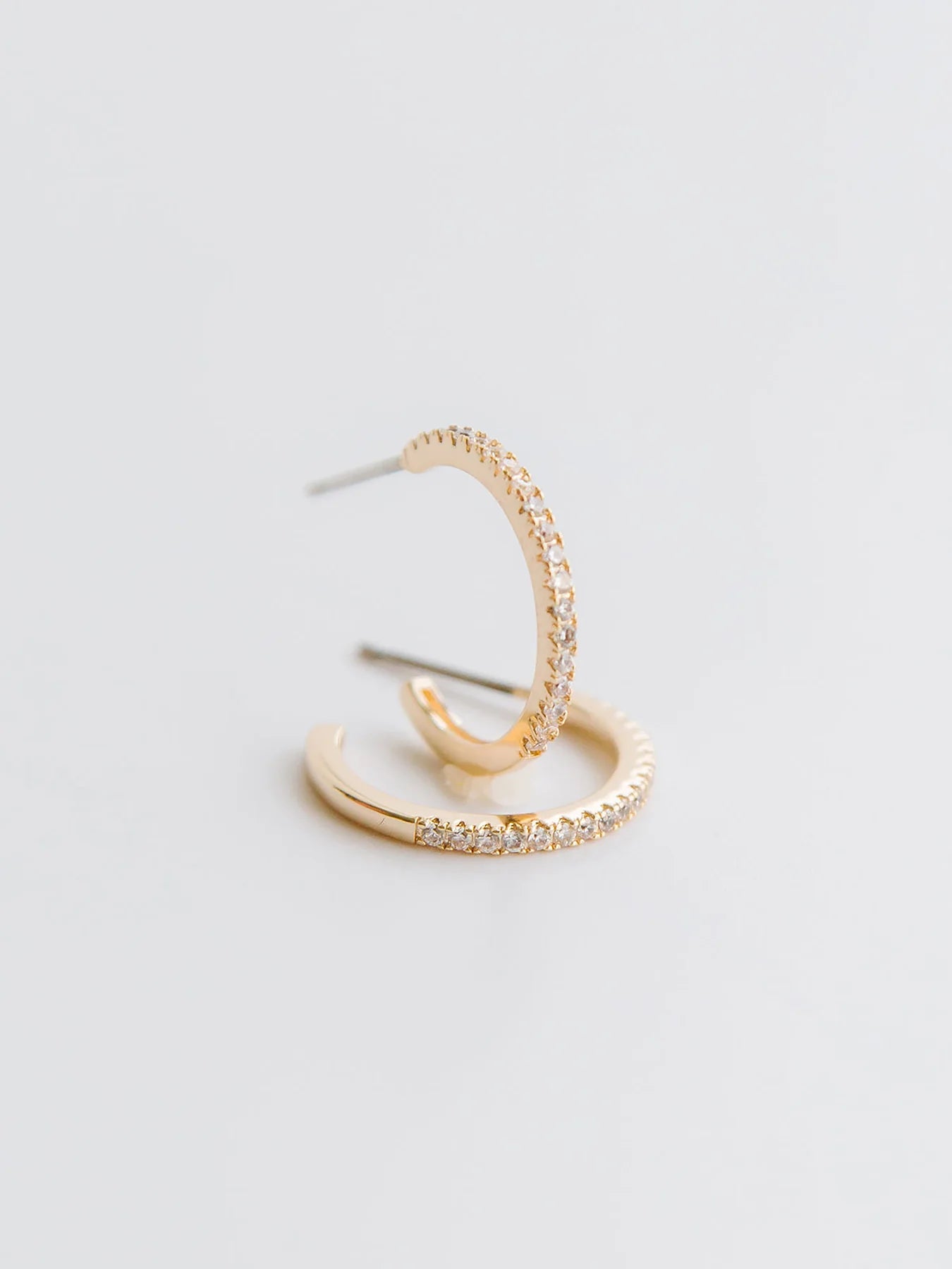 ALISON GOLD HOOPS MICHELLE MCDOWELL