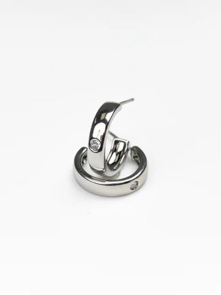ADRIANNA SMALL SILVER HOOPS