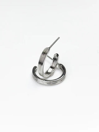 SHEILA SMALL SILVER HOOPS
