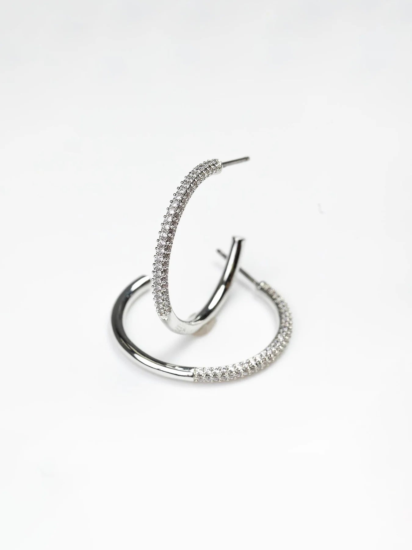 EMERSON MEDIUM SILVER HOOPS