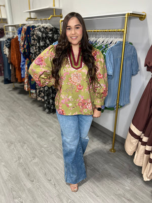 BETH FLORAL TOP
