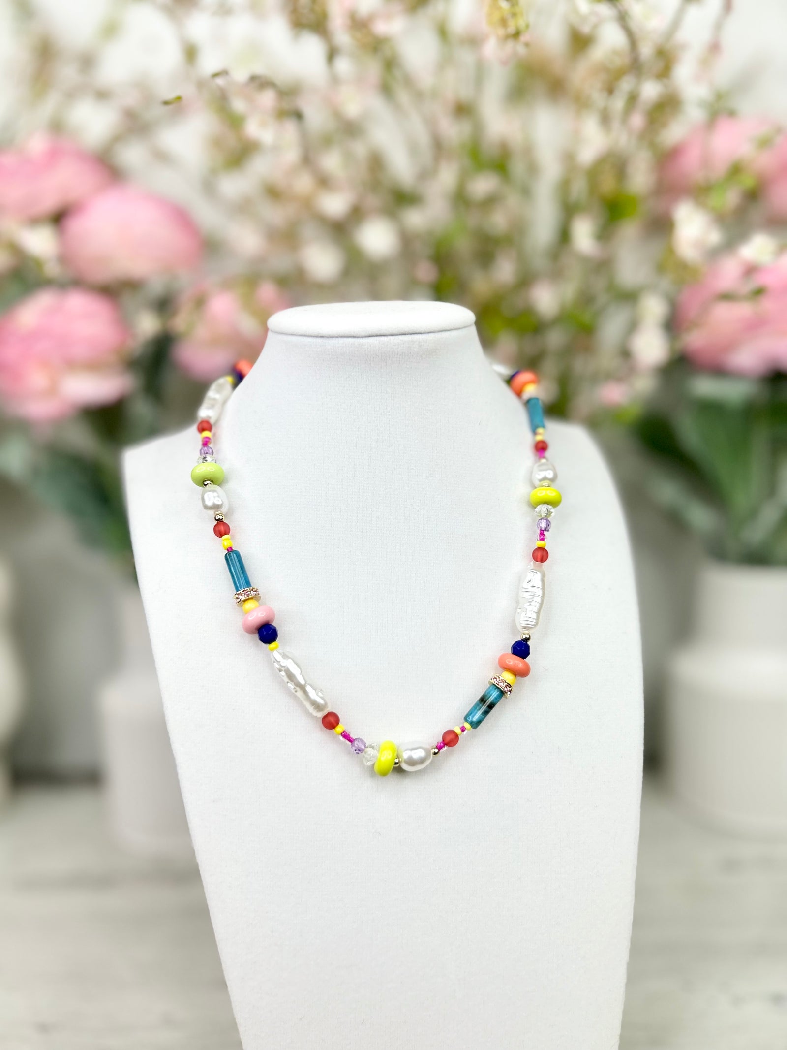 BEAD AND BLOOM NECKLACE
