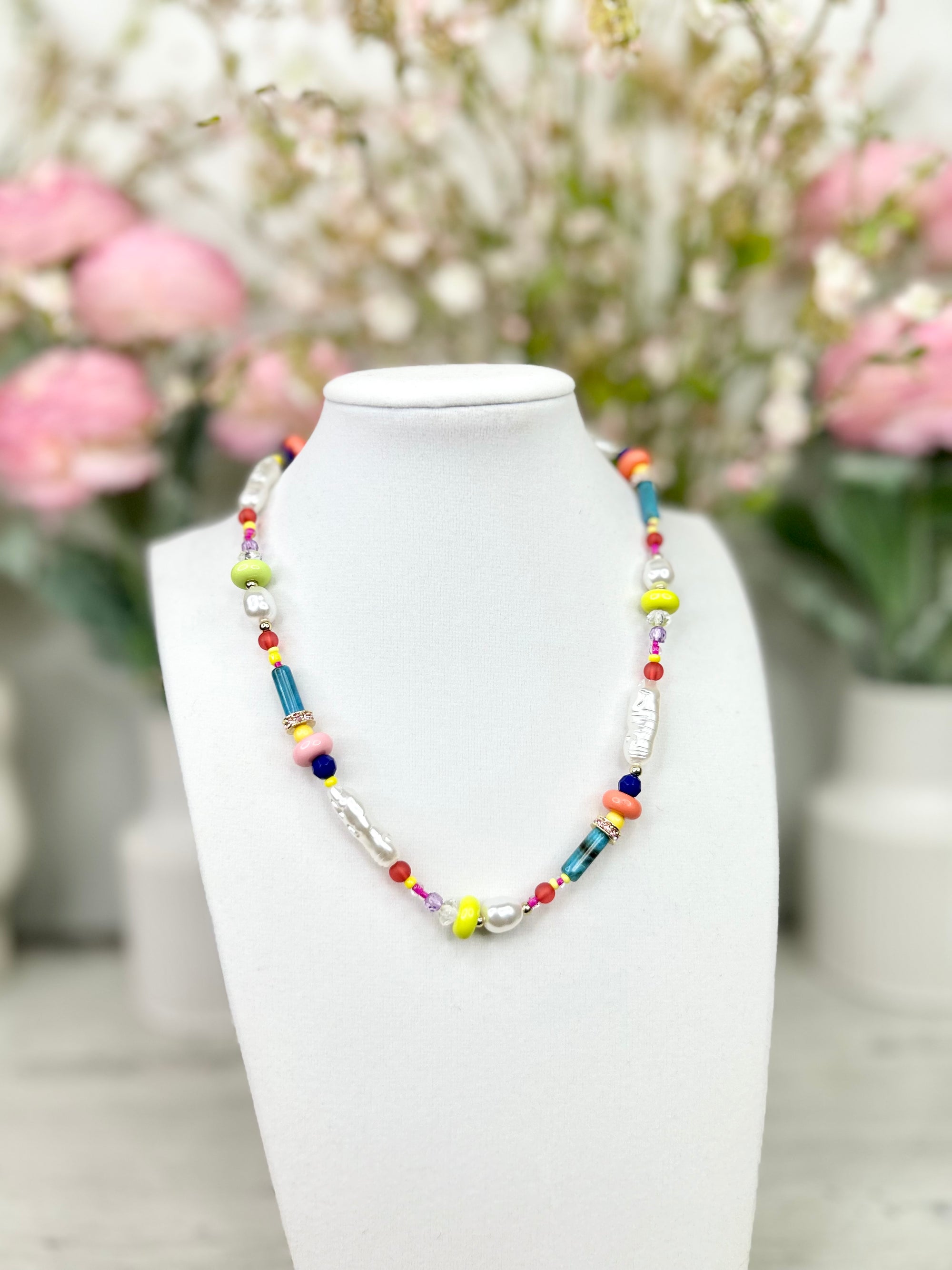 BEAD AND BLOOM NECKLACE