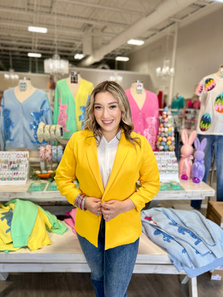 MAGGIE BLAZER