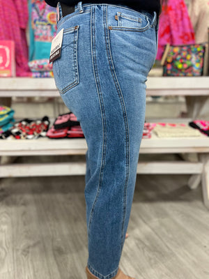 JENNA BARREL JUDY BLUE JEANS