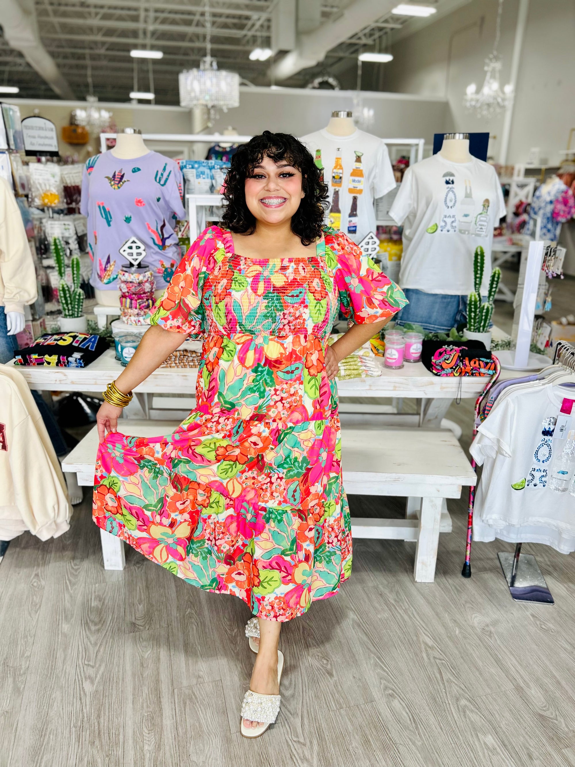 MEREDITH TROPICAL FLORAL DRESS