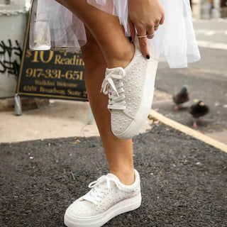 SIDNY PEARL BETSEY JOHNSON SNEAKERS