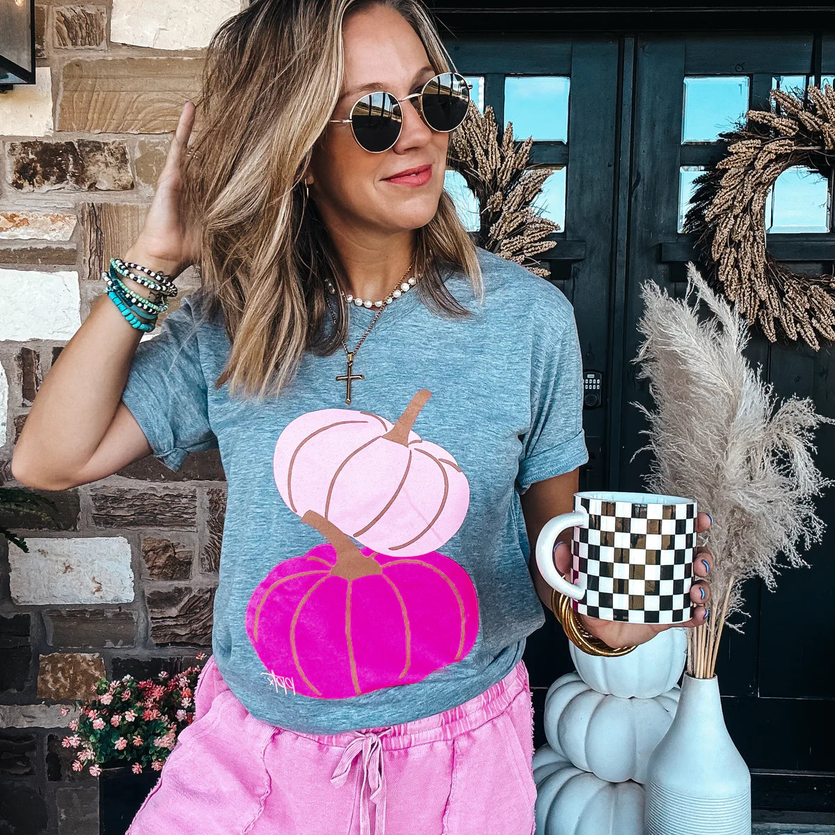 PINK PUMPKINS TEE