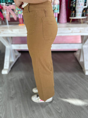 HAZELNUT CROPPED JEANS