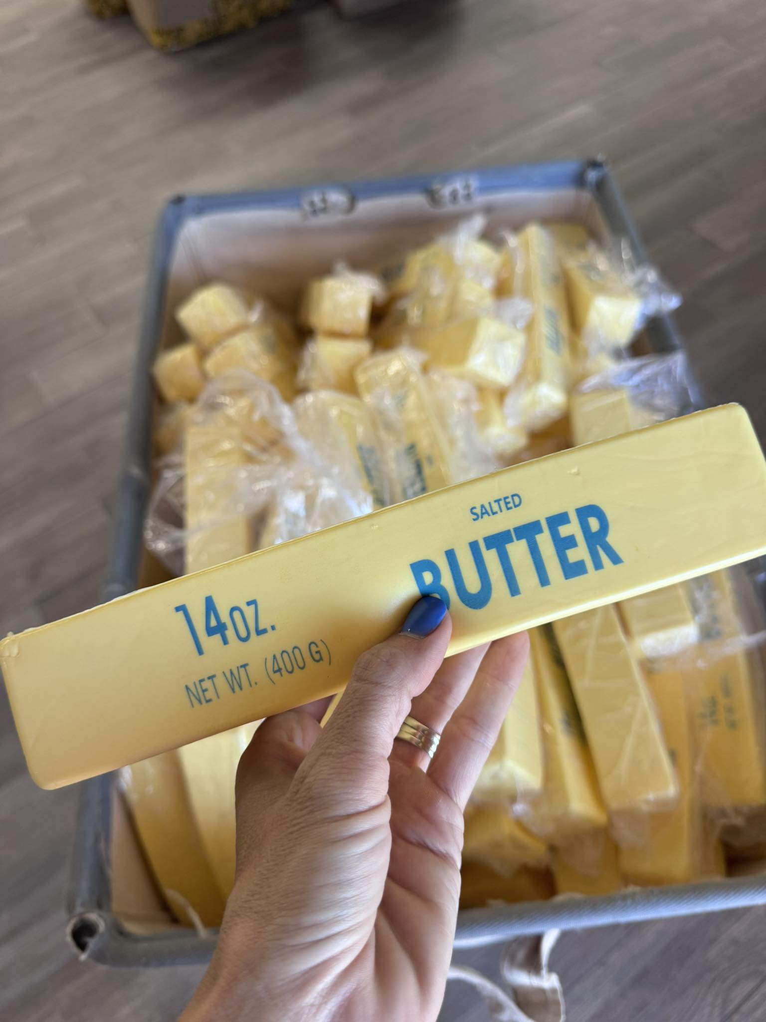 LARGE YELLOW BUTTER SQUISHIE