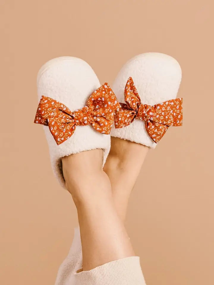 Betty Bow Fall Flora-Fuzzy Slippers