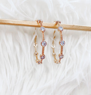 MEGHAN HOOP EARRINGS