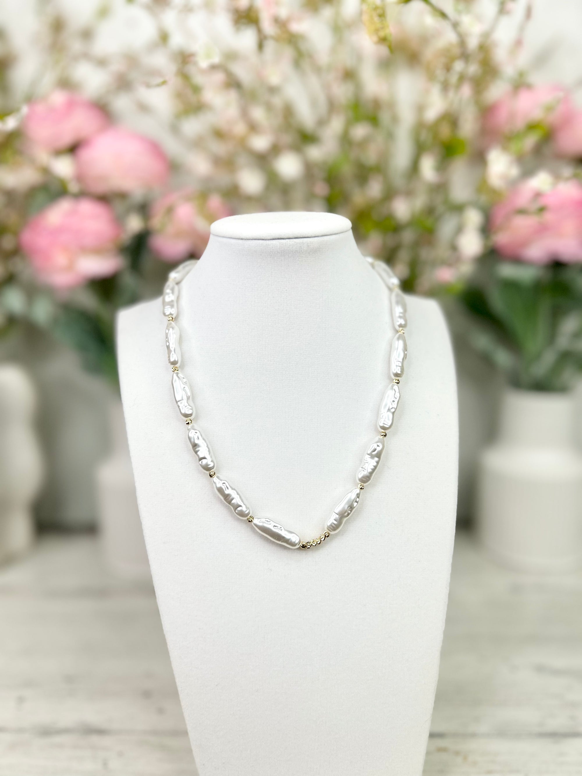 PRINCESS PEARL NECKLACE