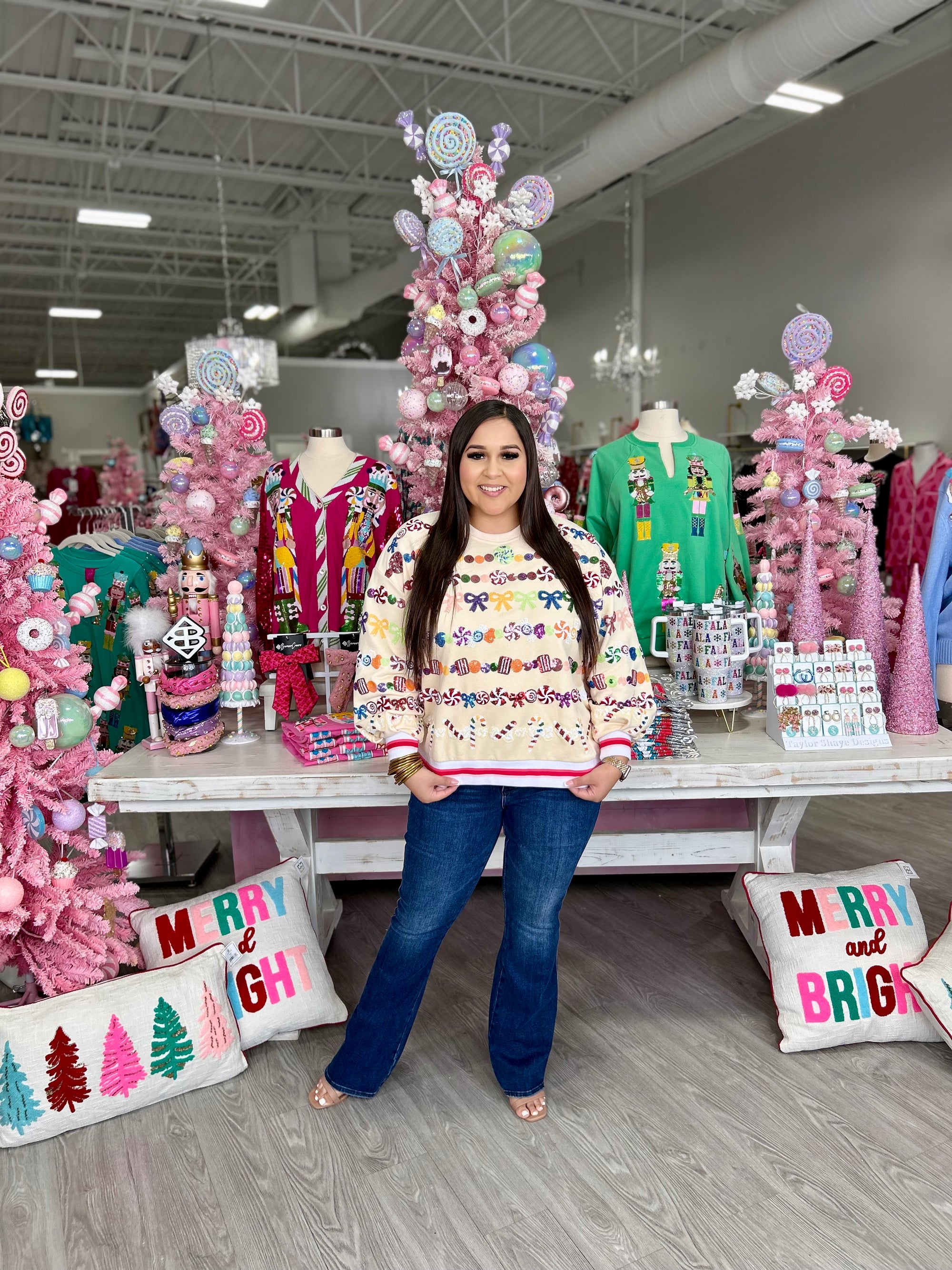 Beige Candy Garland Sweatshirt Queen of Sparkle