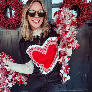 BIG HEART LACE TEE