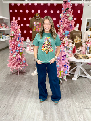 Leopard Glitter Christmas Tree - Comfort Colors Christmas Tee
