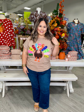 QUEEN OF SPARKLES RAINBOW TURKEY TEE