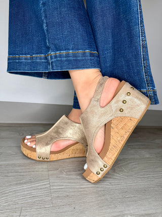 Carley Gold Wash Metallic