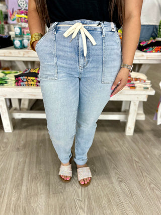 XIOMARA HIGH WASTED JUDY BLUE VINTAGE DOUBLE CUFF JOGGER