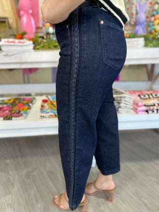 QUINN JEANS