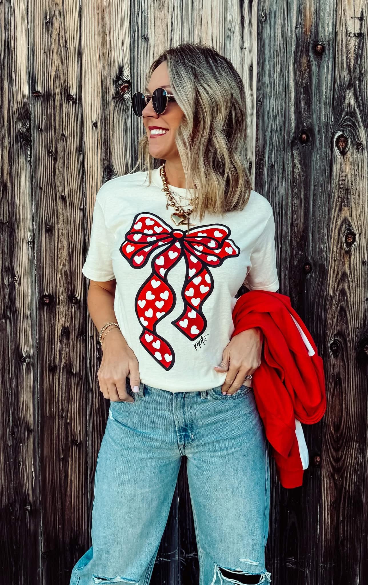 BIG HEART BOW TEE