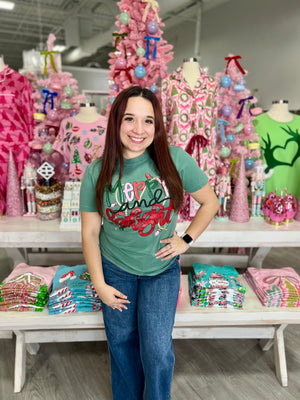 MERRY & BRIGHT COMFORT TEE