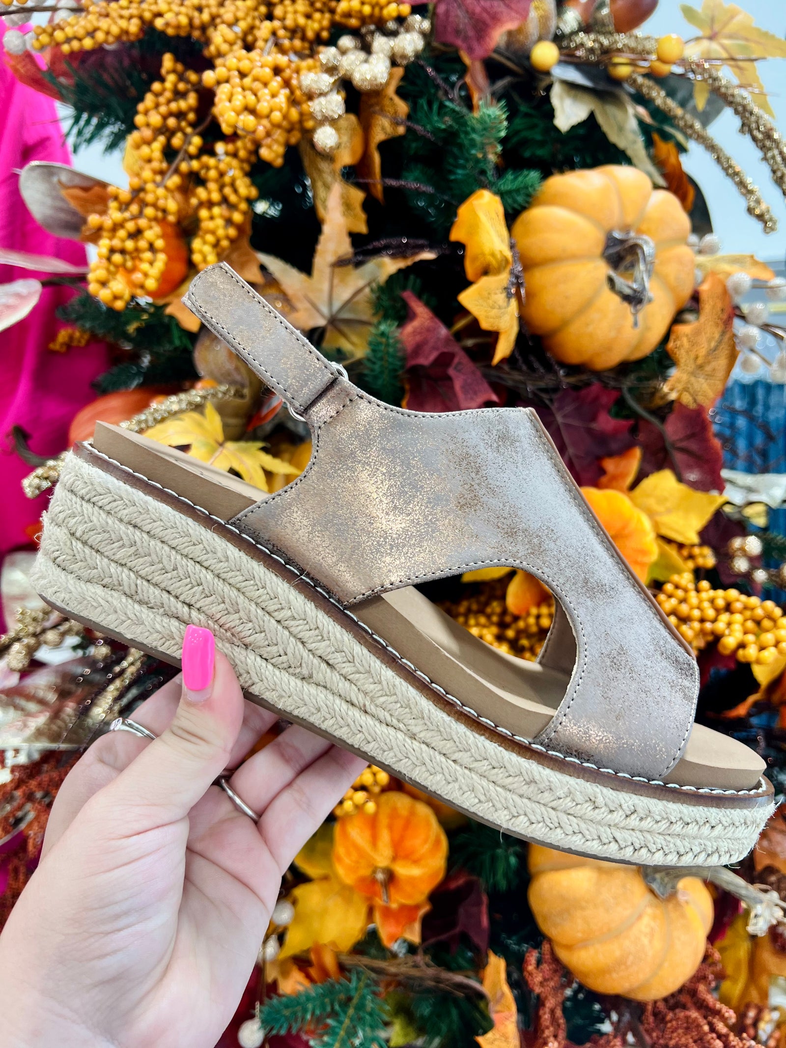 Corky's Ready or Not Wedges-Bronze Metallic