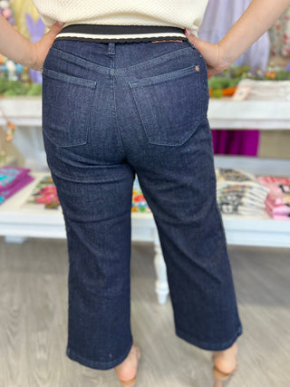QUINN JEANS
