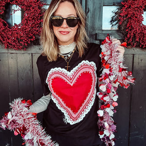 BIG HEART LACE TEE