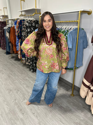 BETH FLORAL TOP