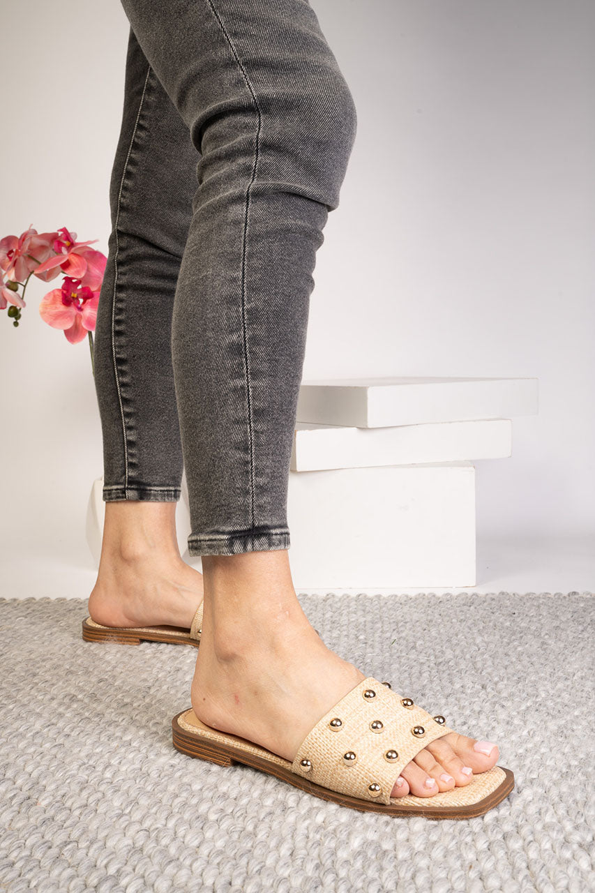 CORKYS COME ABOARD RAFFIA WITH PEARLS