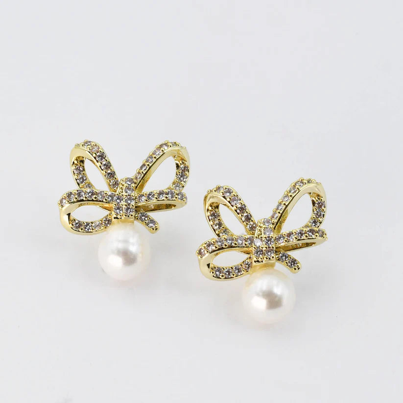 Crystal Ribbon Pearl Gold studs