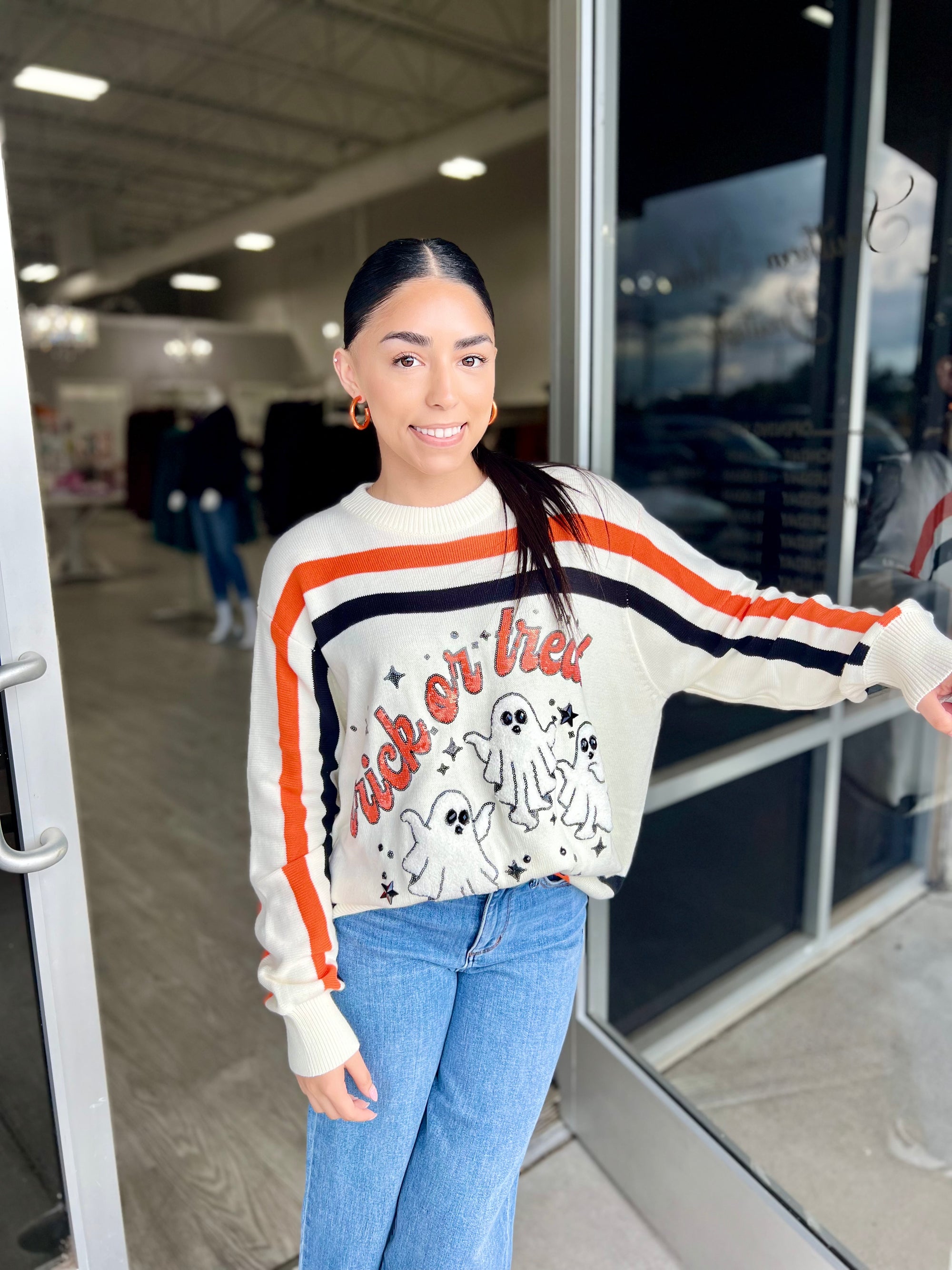 QUEEN OF SPARKLES TRICK OR TREE LS SWEATER