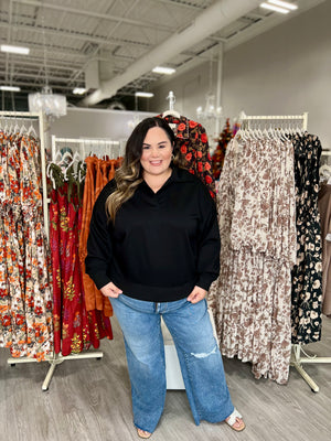 BRENDA BLACK PULLOVER TOP