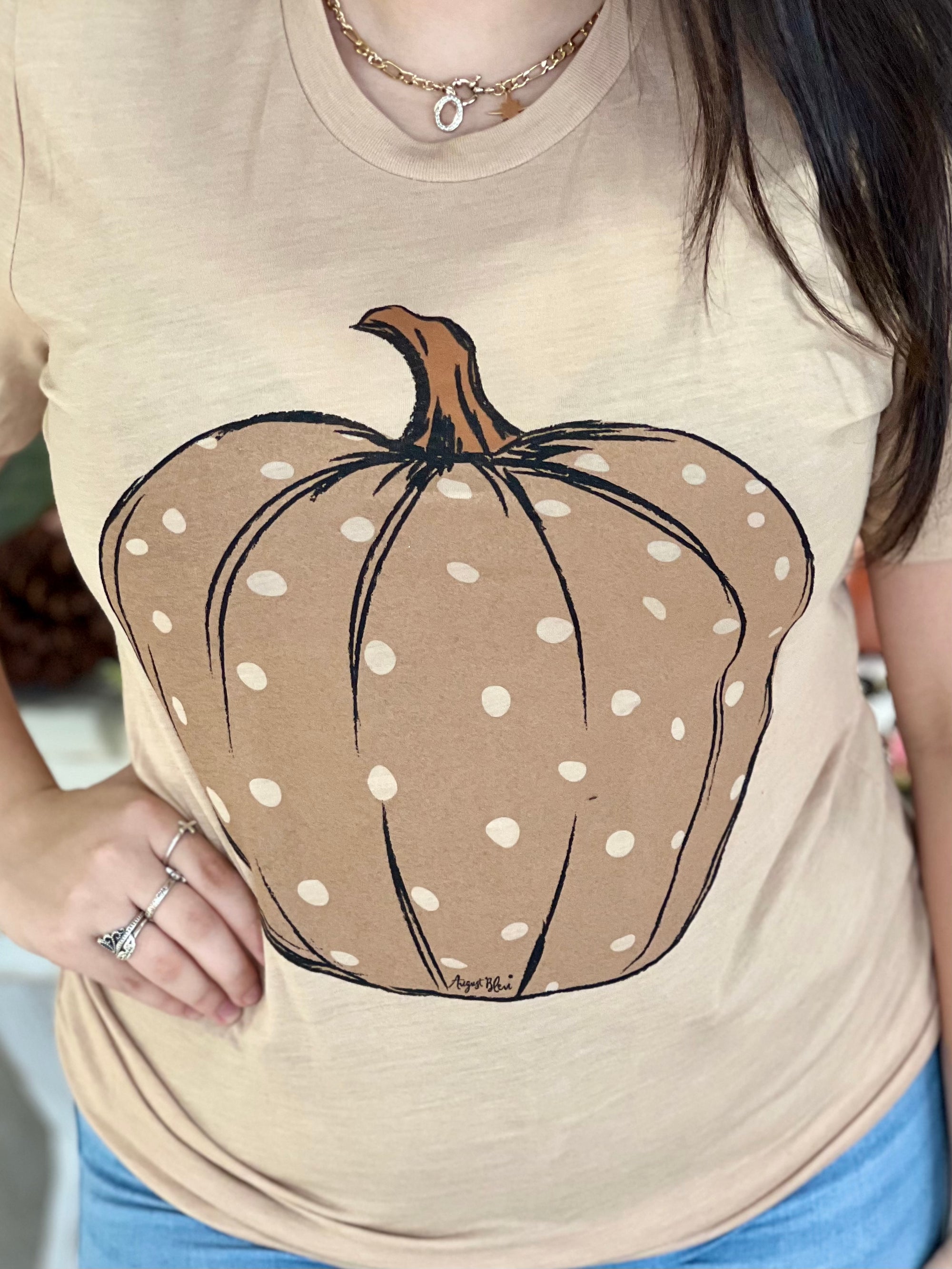 THE COCOA PUMPKIN CARAMEL TEE