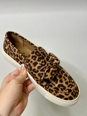 CORKY WHY KNOT LEOPARD SNEAKERS